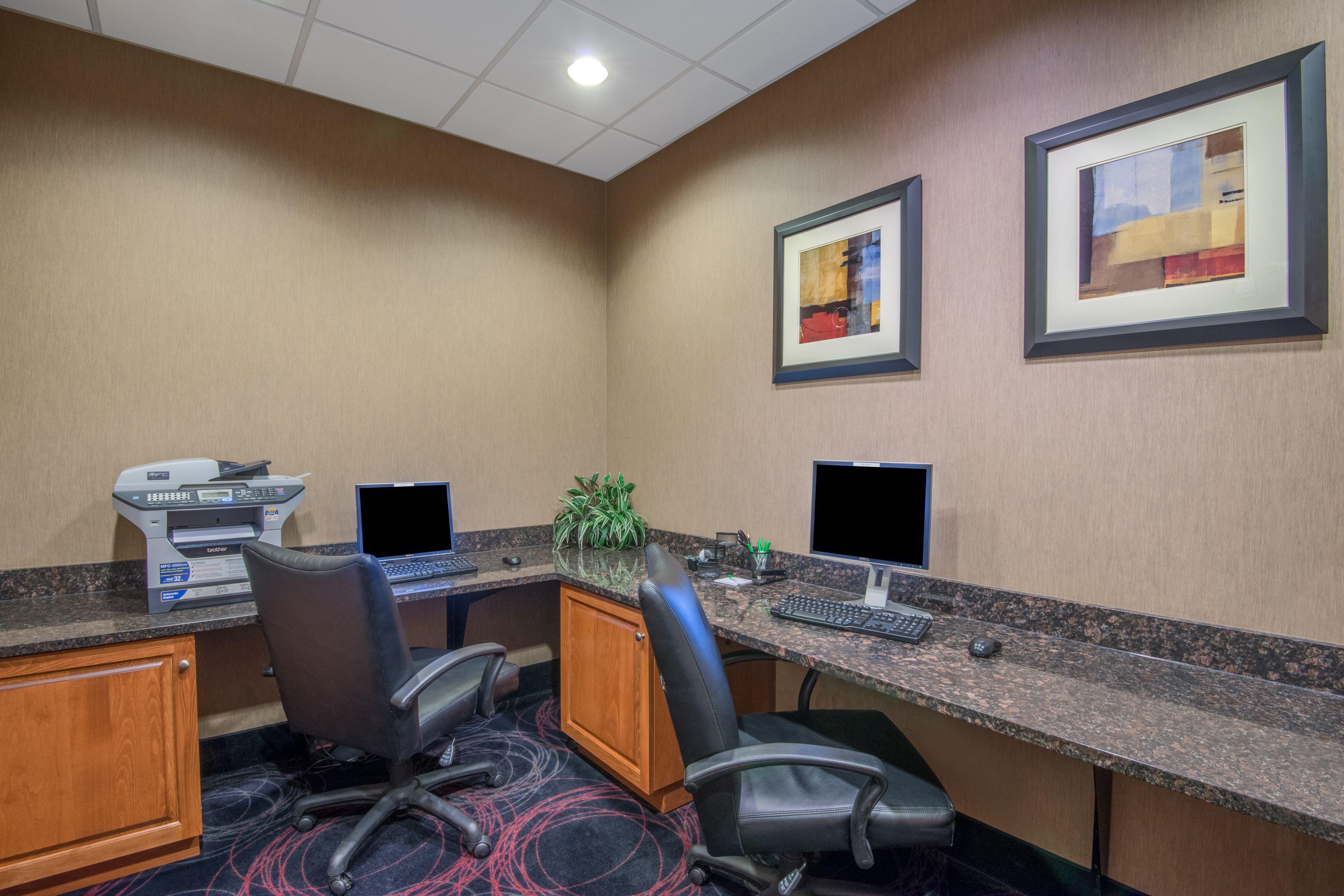 Holiday Inn Hotel & Suites Grand Junction-Airport By Ihg Esterno foto