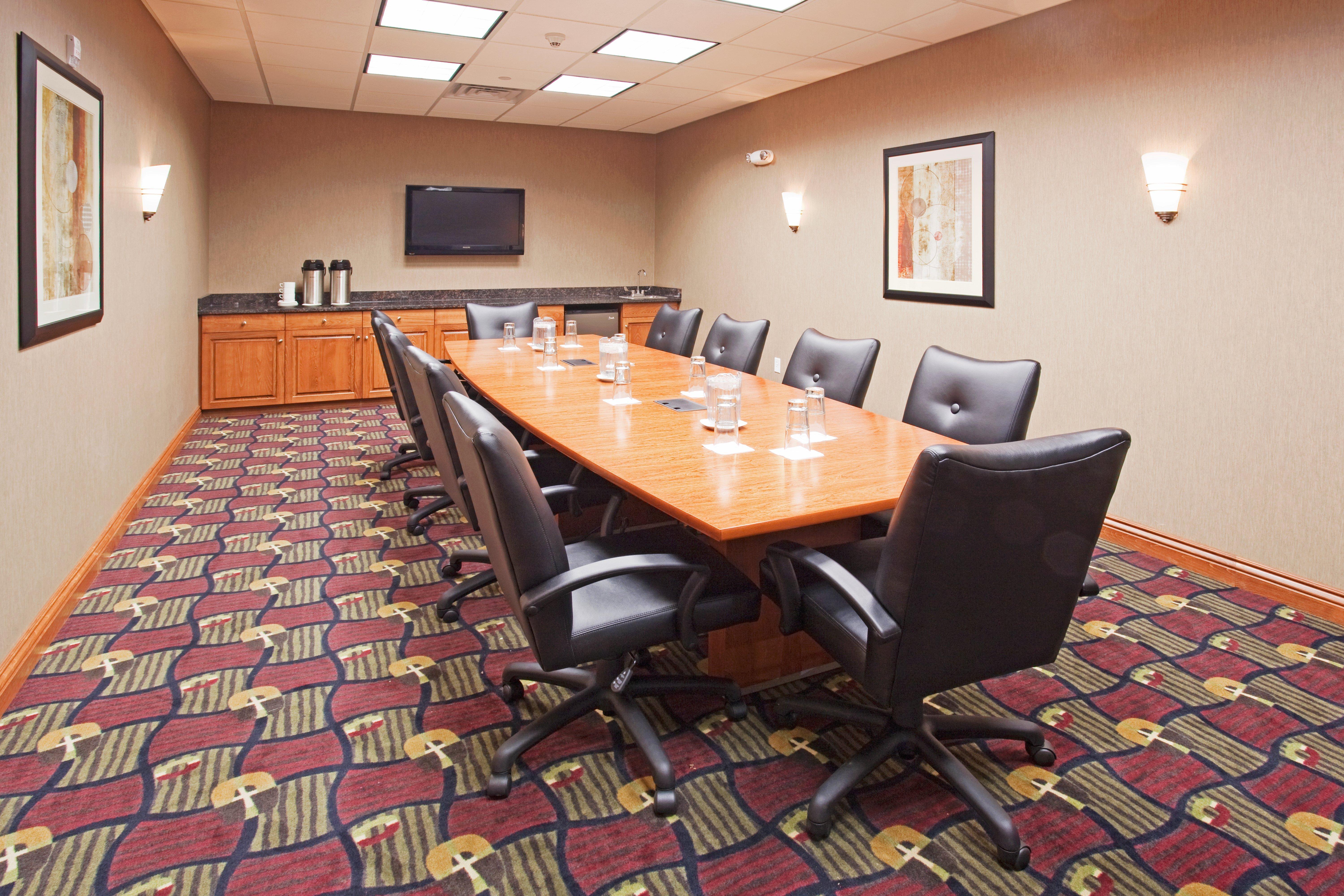 Holiday Inn Hotel & Suites Grand Junction-Airport By Ihg Esterno foto