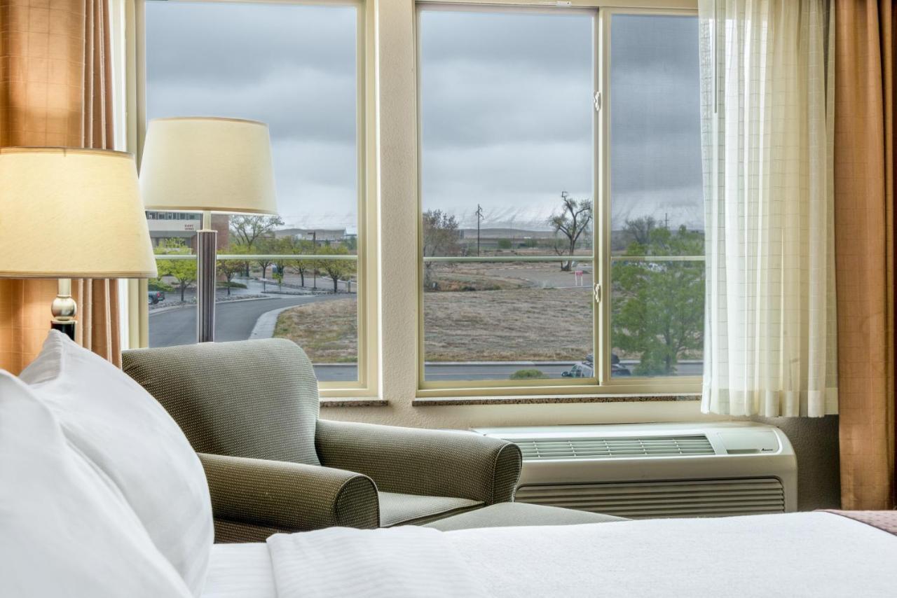 Holiday Inn Hotel & Suites Grand Junction-Airport By Ihg Esterno foto